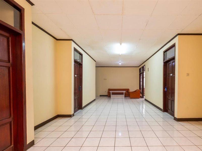 Super Oyo 2672 Bee M Syariah Hotell Bandung Exteriör bild