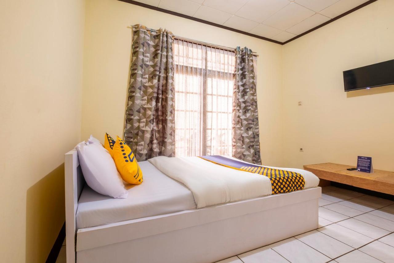 Super Oyo 2672 Bee M Syariah Hotell Bandung Exteriör bild