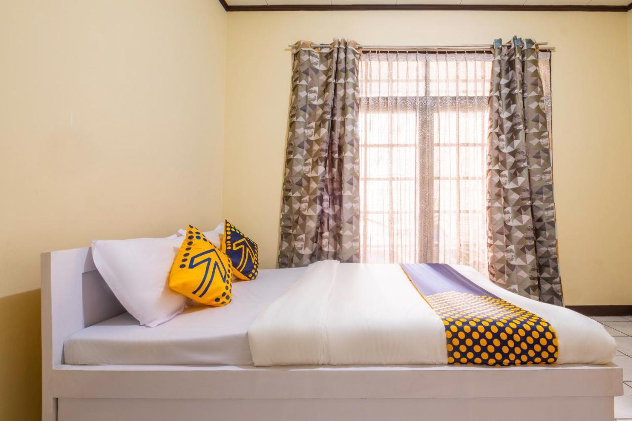 Super Oyo 2672 Bee M Syariah Hotell Bandung Exteriör bild